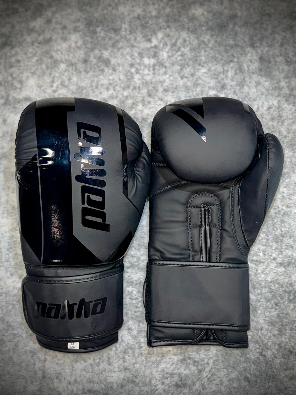 GLOVES PAKKA